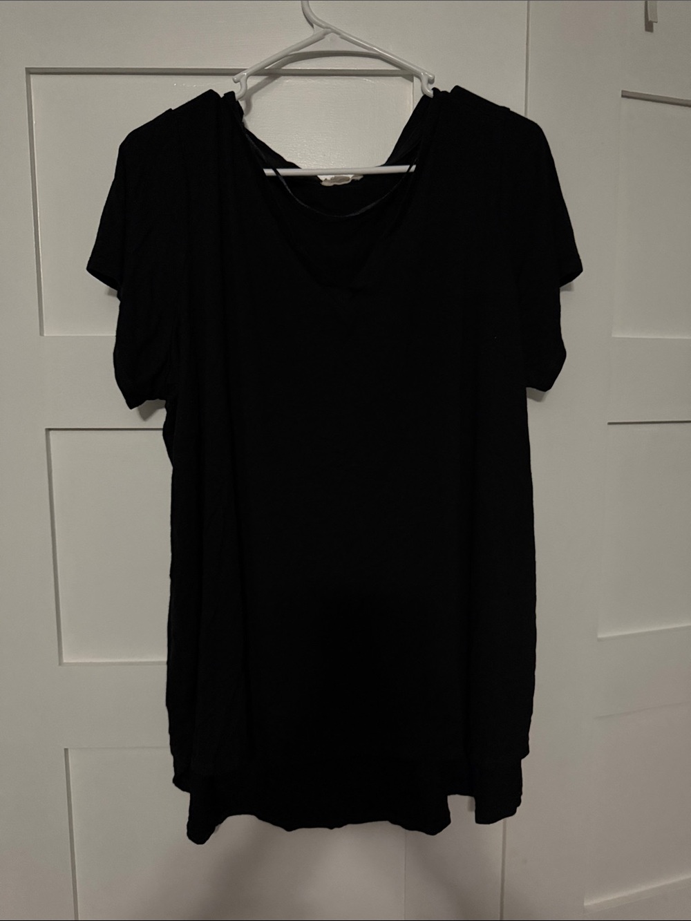 Cupio Black V-Neck Short Sleeve Top